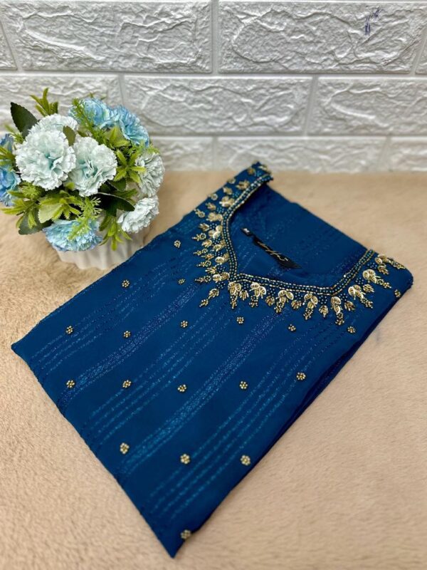 Pashmina Kurti with Handwork - Image 6