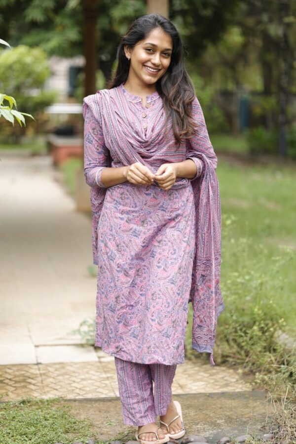 Pastel shaded three piece kurti set