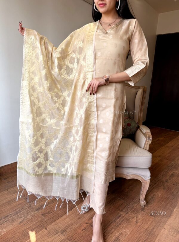 Banarsi silk jacquard self zari thread banarsi suit