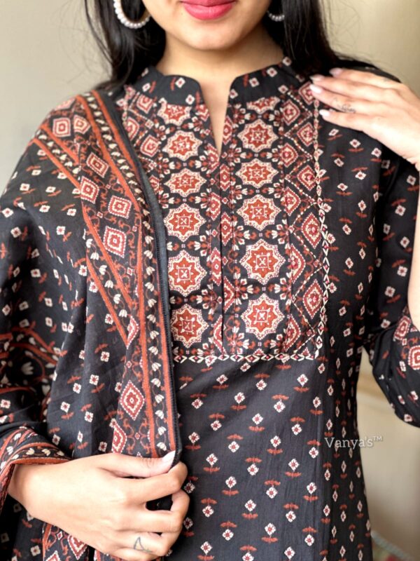 Kurta in Premium cotton in patol print