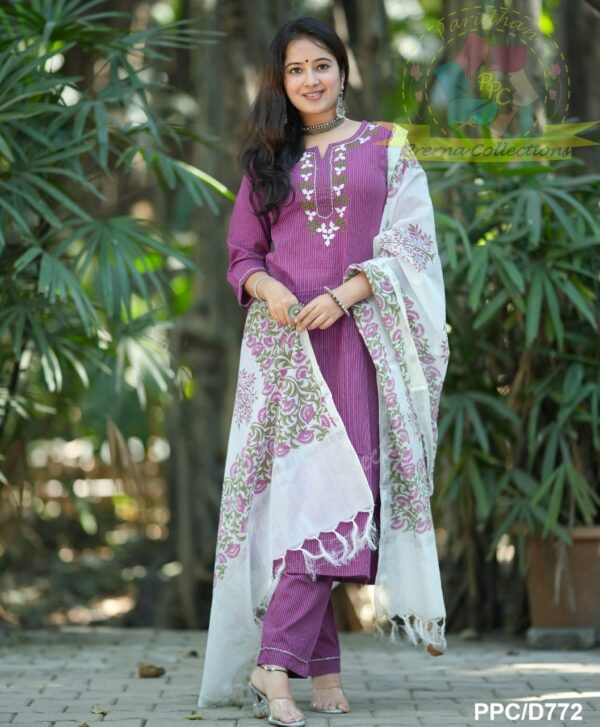 HANDWOVEN KANTHA SUIT WITH EMBROIDERY WORK